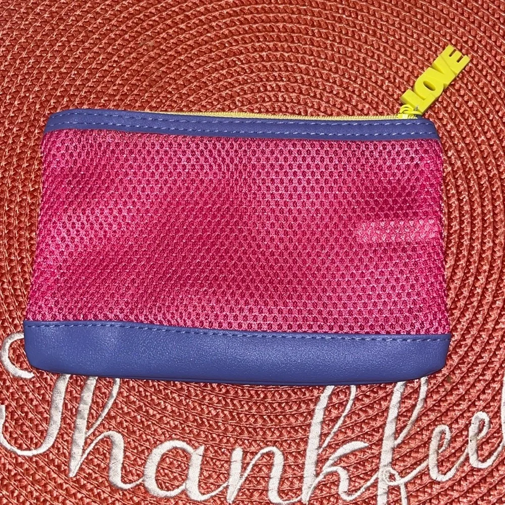 Ipsy Glam Makeup /Storage Clutch Bag, Pink, Purple, Yellow Love Bag NWOT
